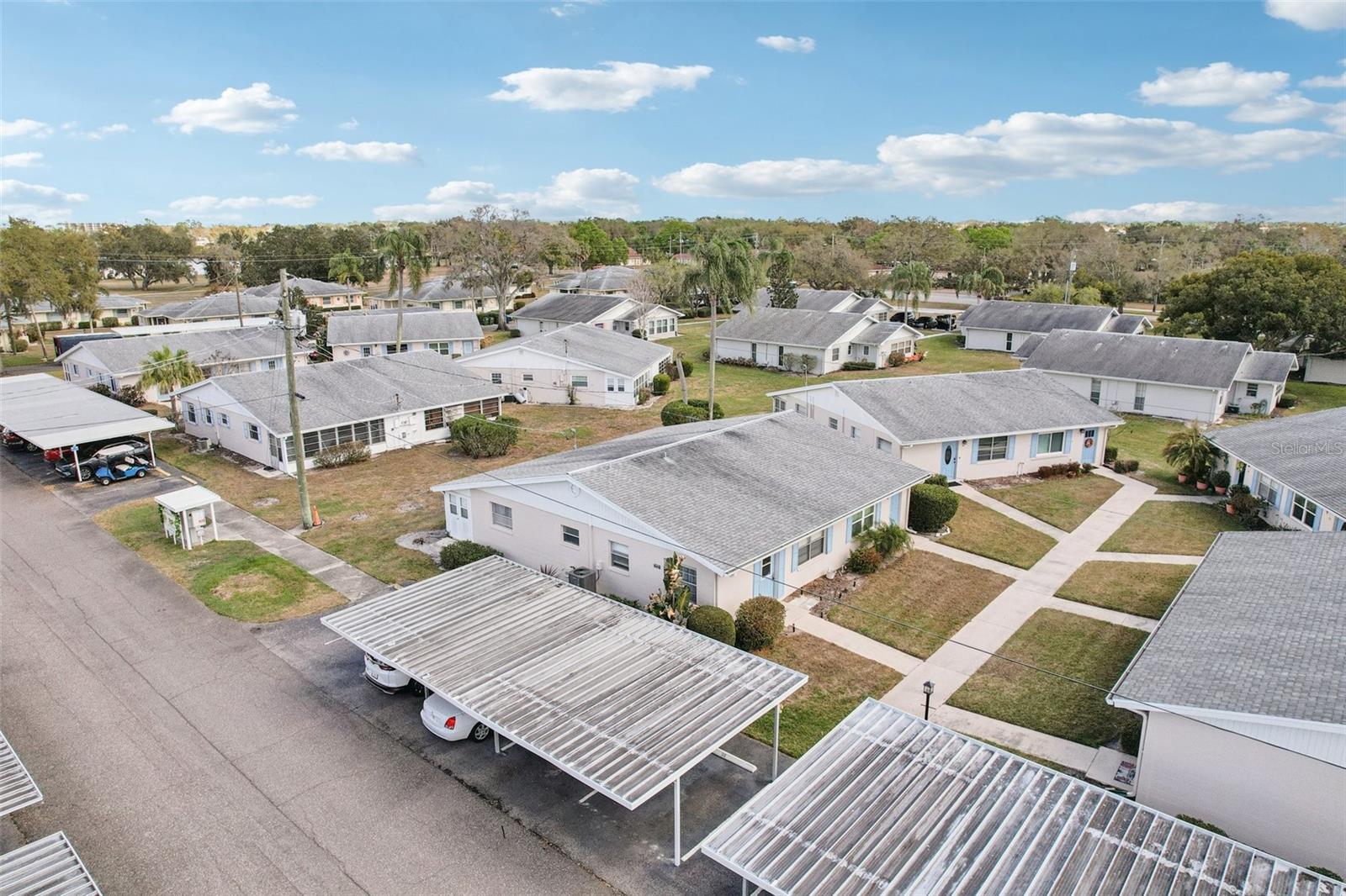 402 DORCHESTER PL #40