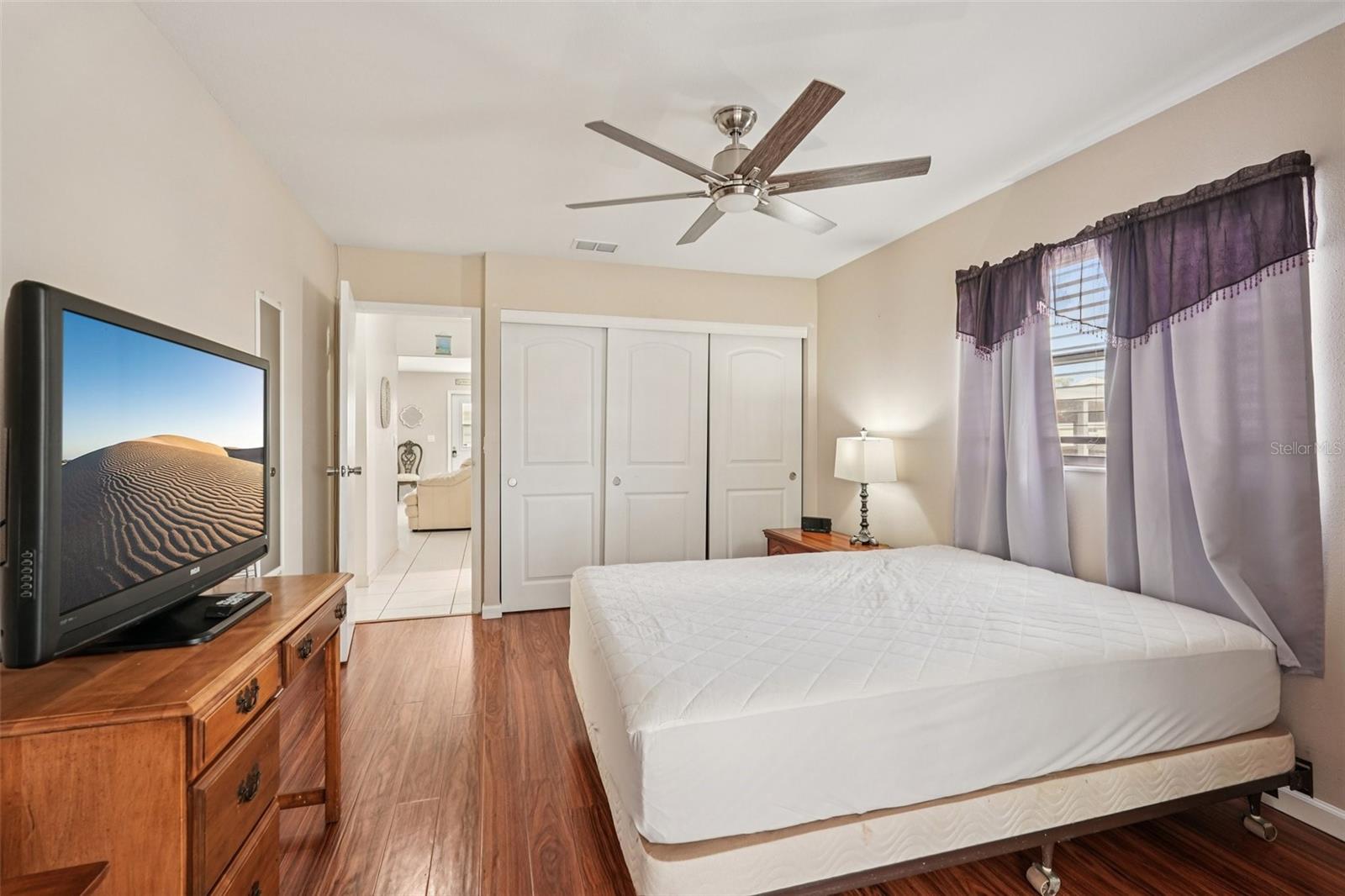 402 DORCHESTER PL #40