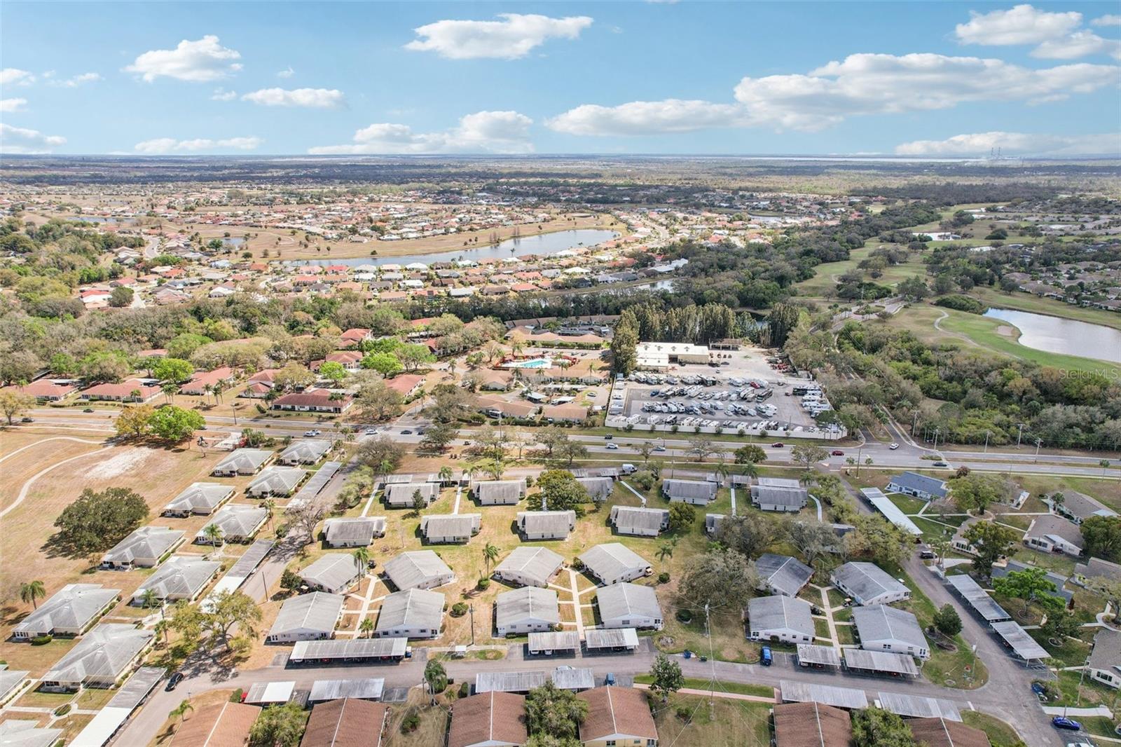 402 DORCHESTER PL #40