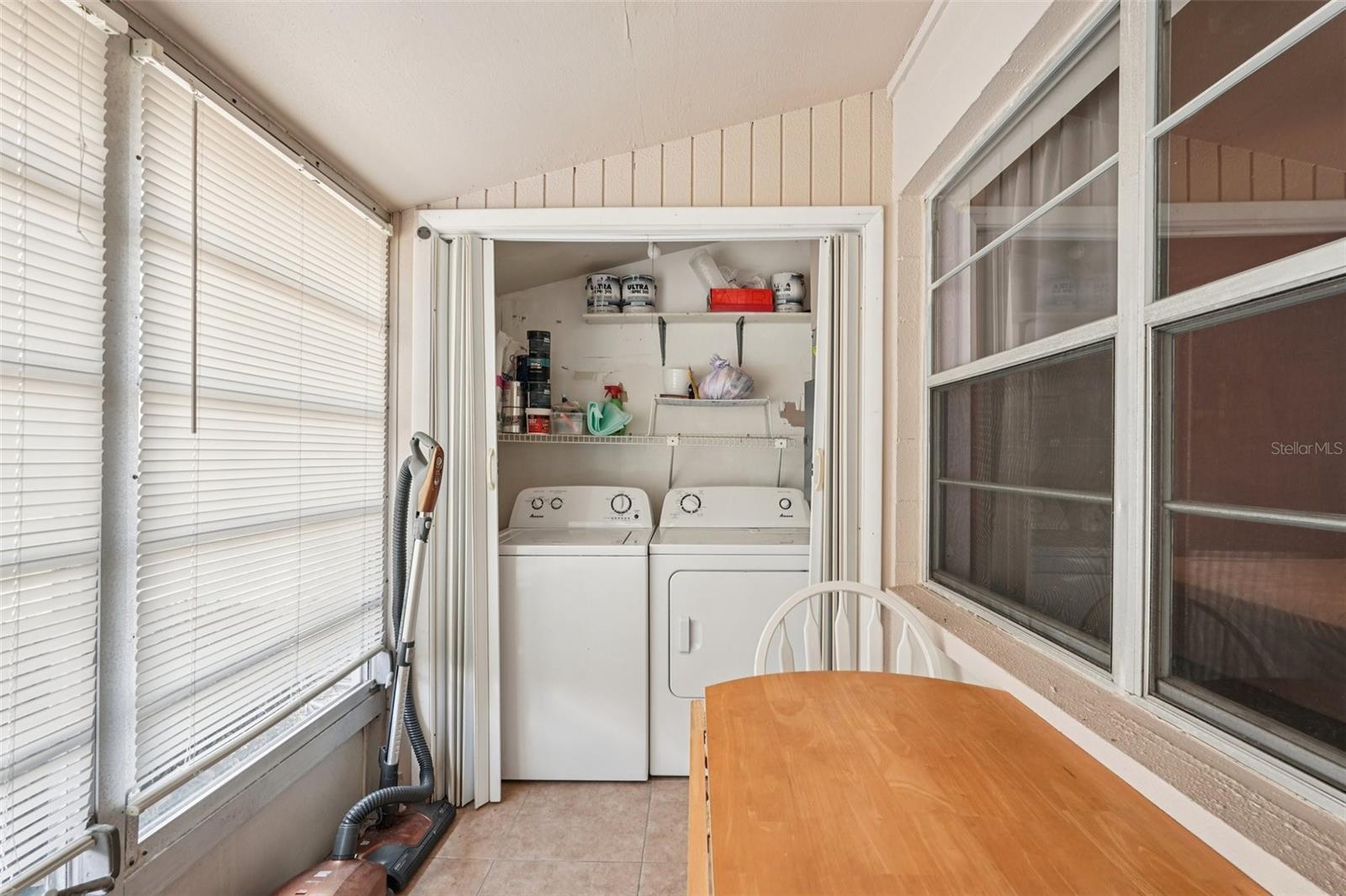 402 DORCHESTER PL #40