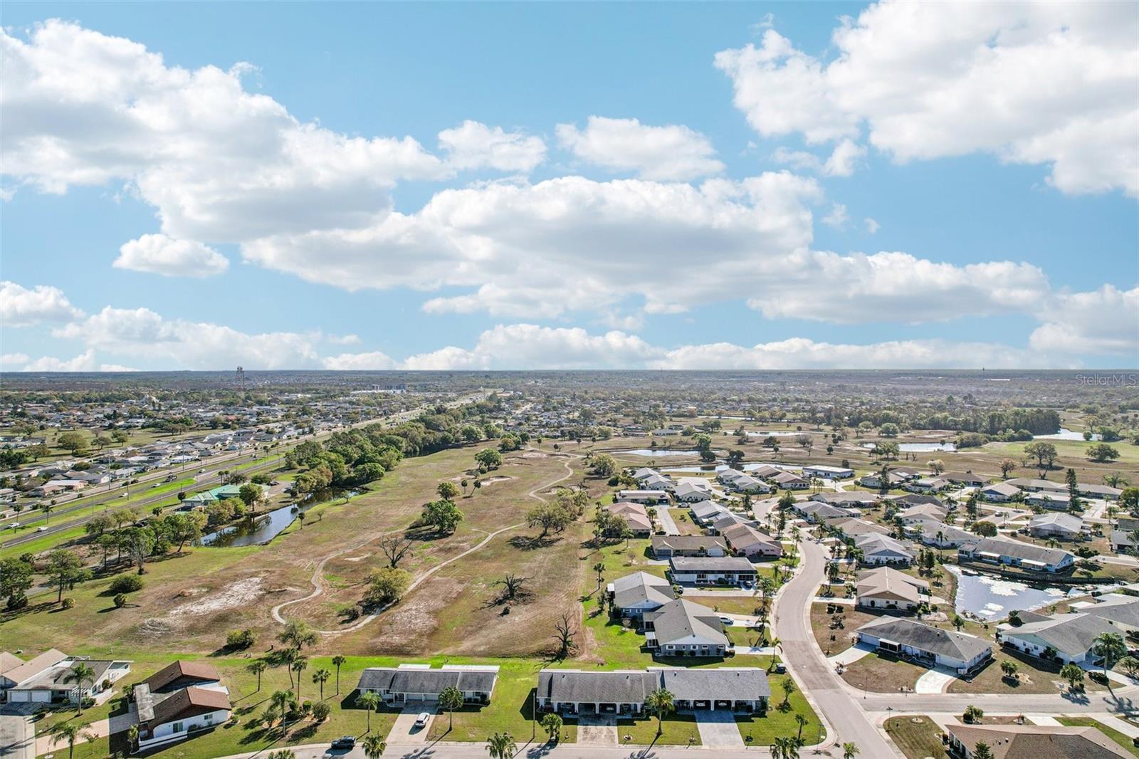 1307 NEW BEDFORD DR #3C