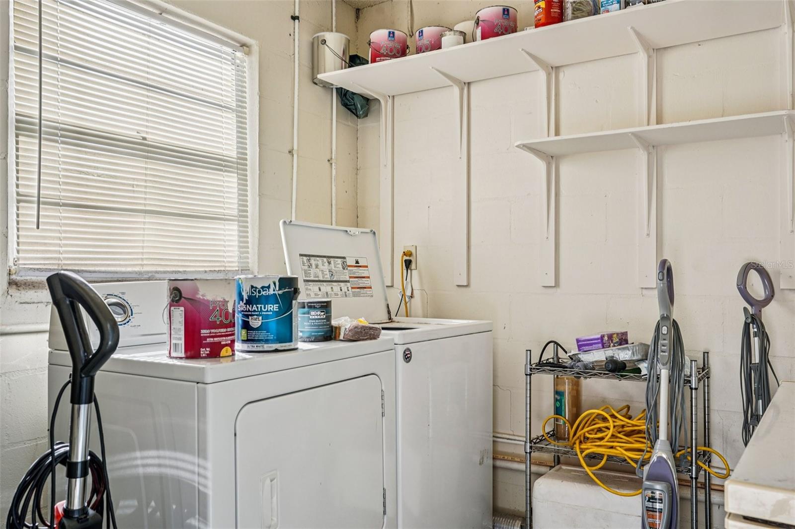 1307 NEW BEDFORD DR #3C