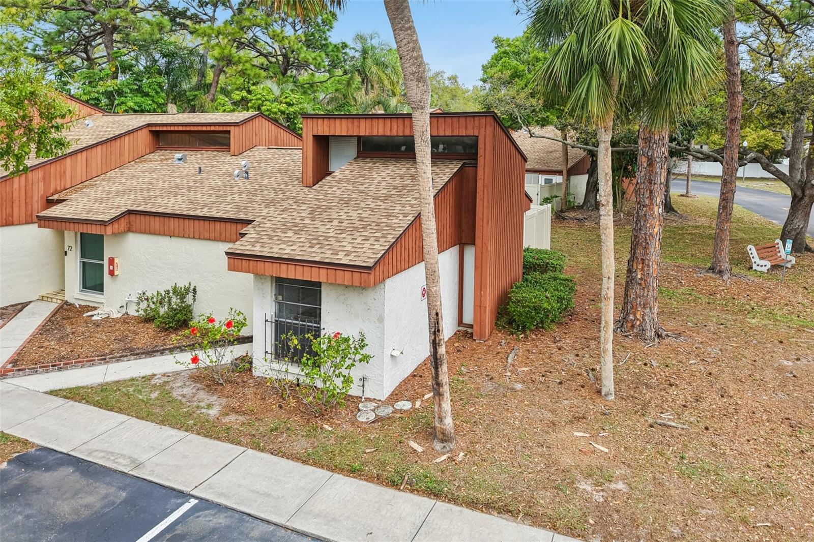 2064 SUNSET POINT RD #71