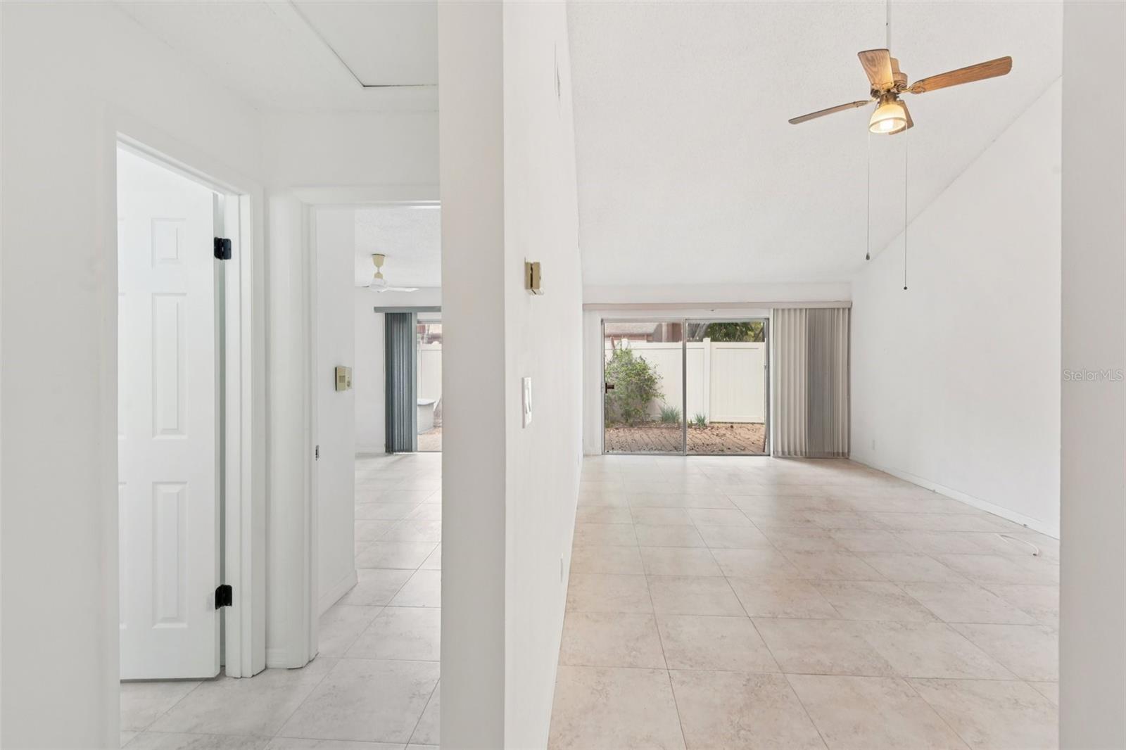 2064 SUNSET POINT RD #71