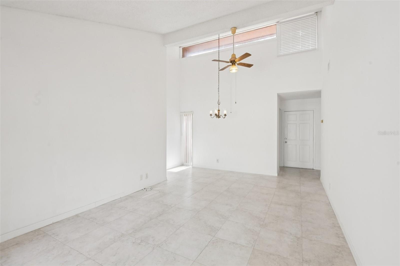 2064 SUNSET POINT RD #71