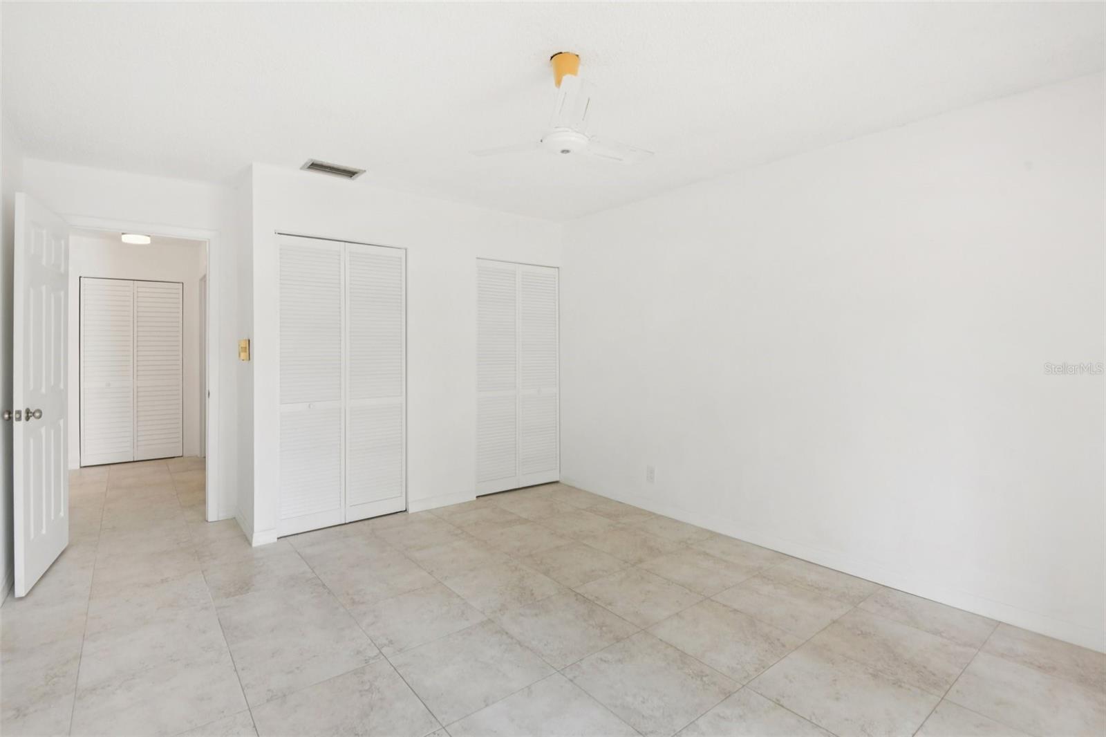 2064 SUNSET POINT RD #71