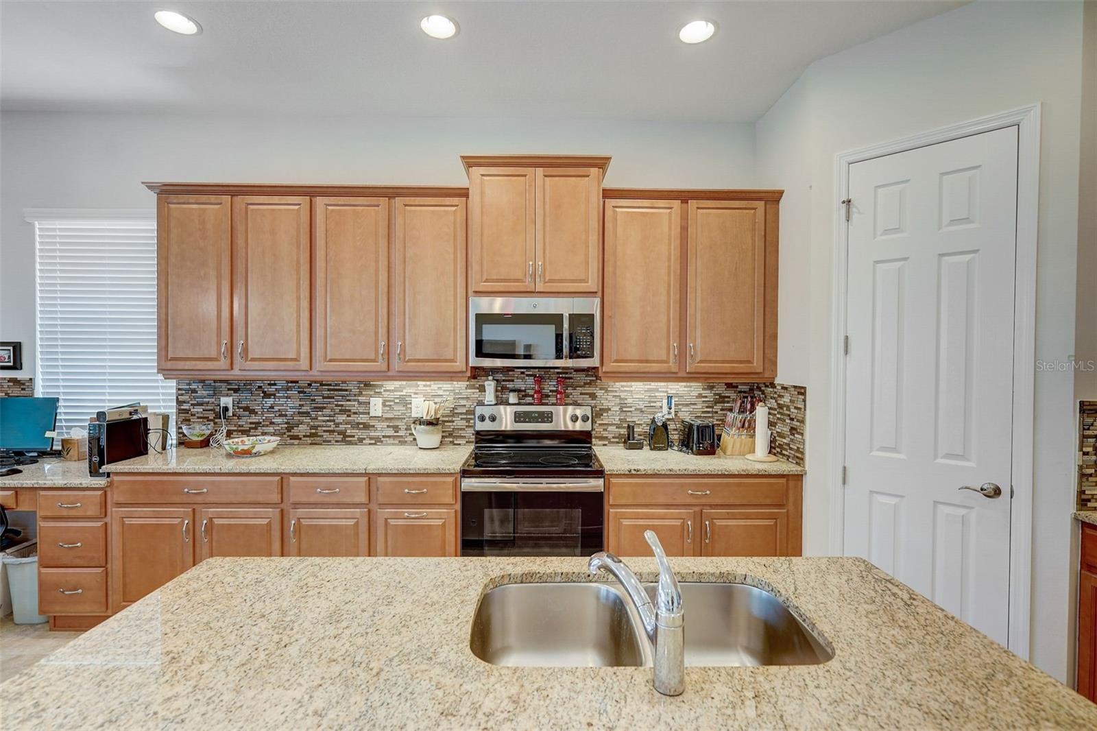 1804 PACIFIC DUNES DR