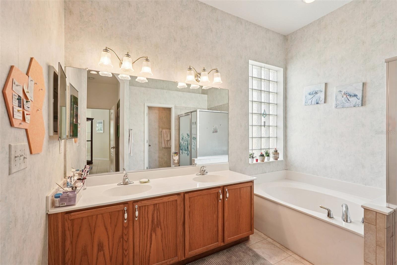 1351 MISTY GREENS DR