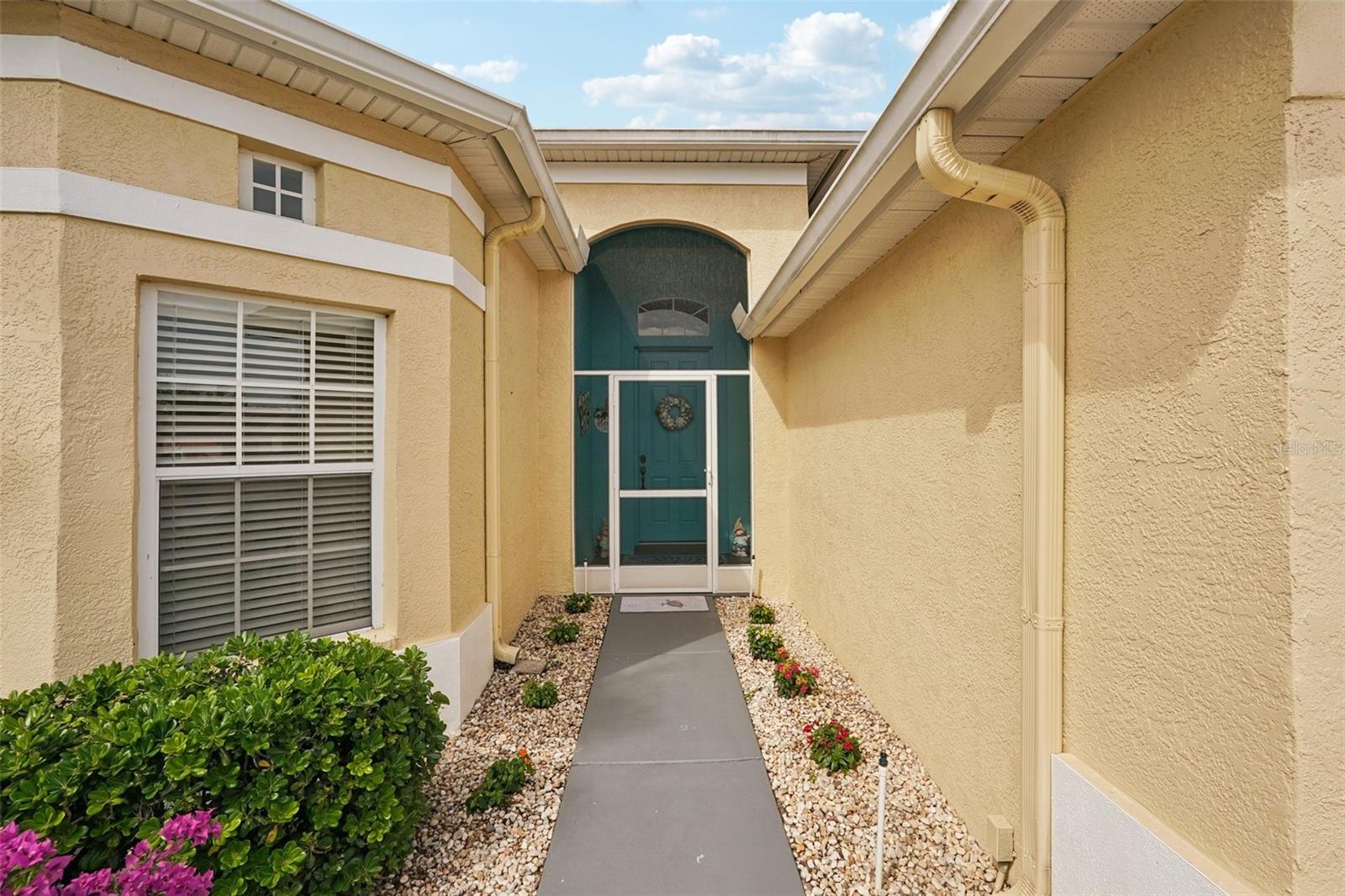 1351 MISTY GREENS DR