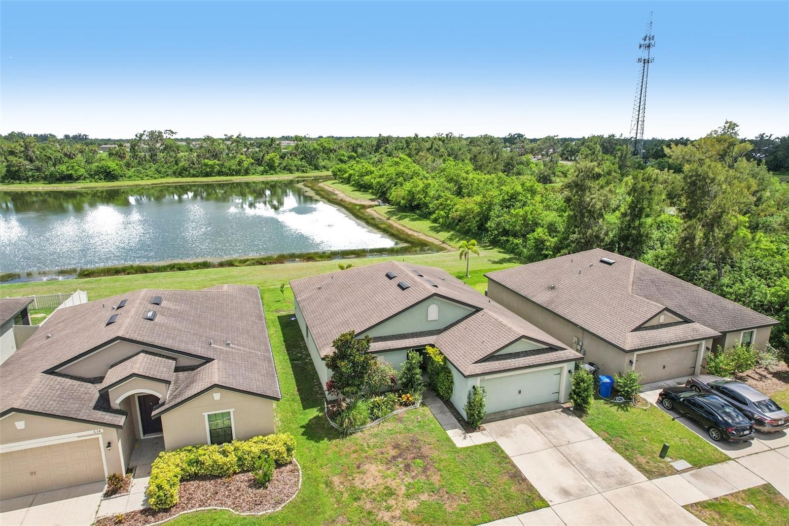 636 CHATHAM WALK DR