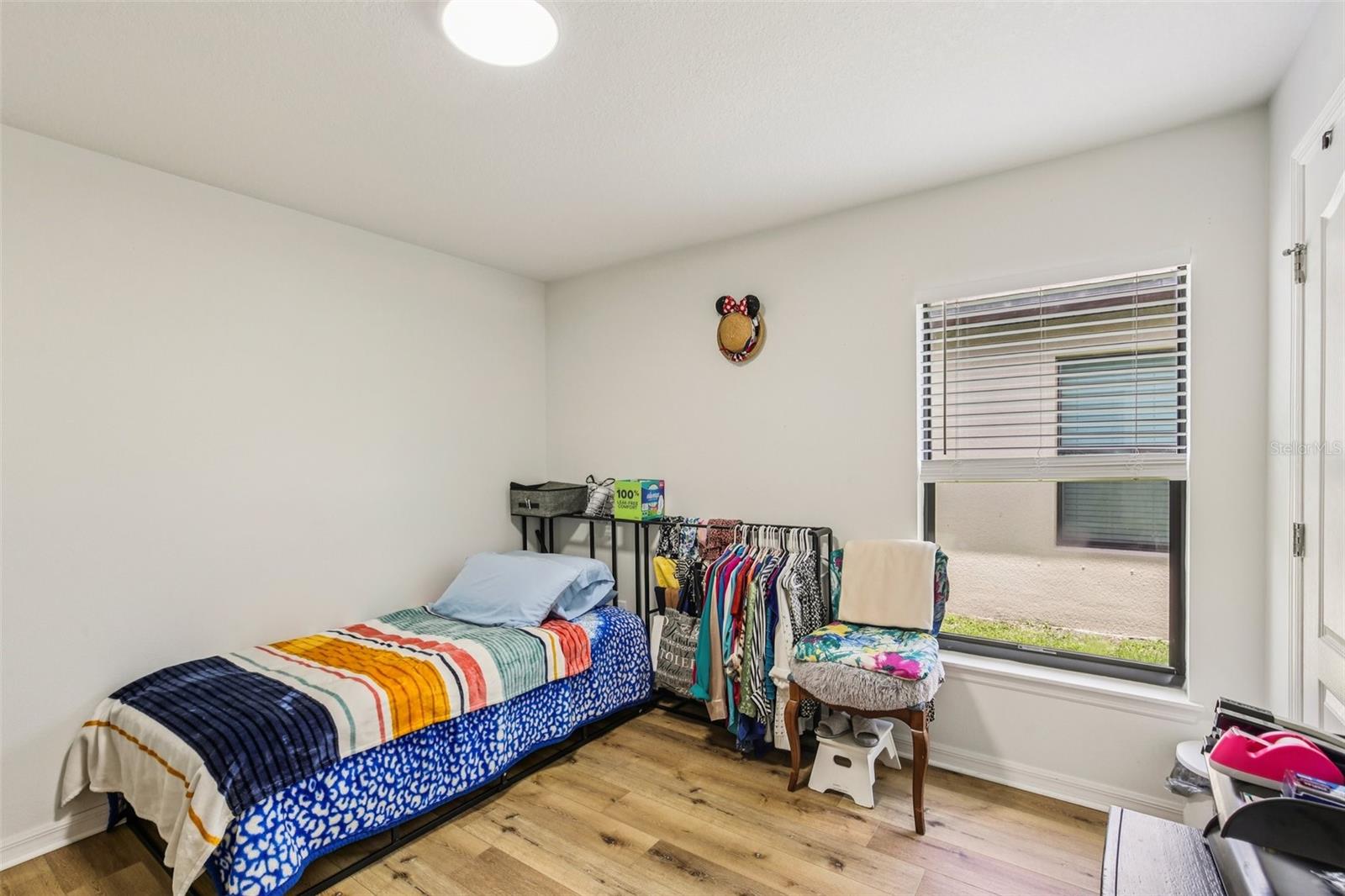 636 CHATHAM WALK DR
