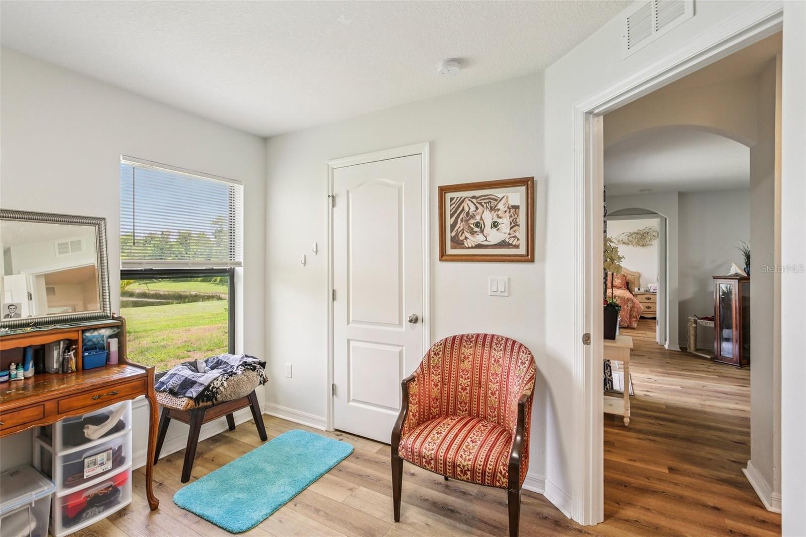 636 CHATHAM WALK DR