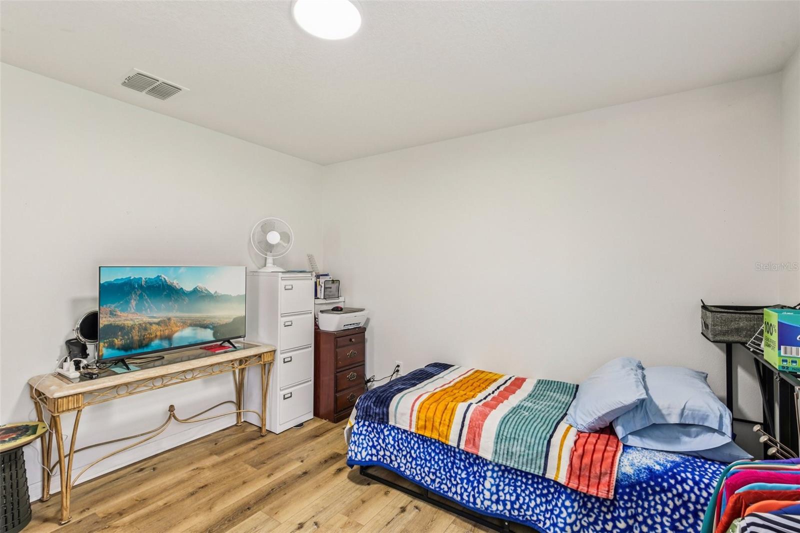 636 CHATHAM WALK DR