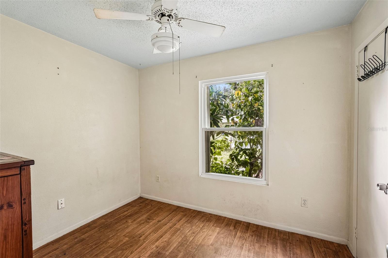 838 CORDELE AVE NW
