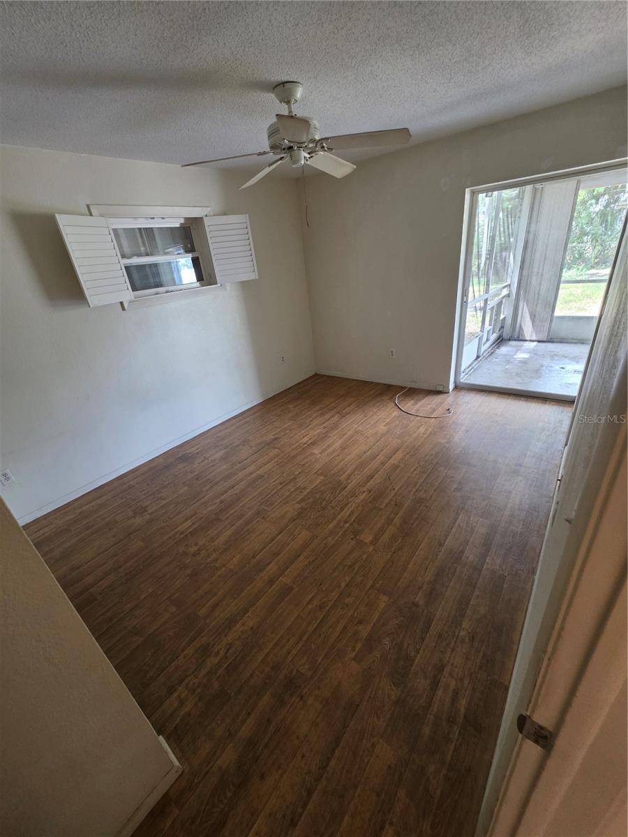 838 CORDELE AVE NW