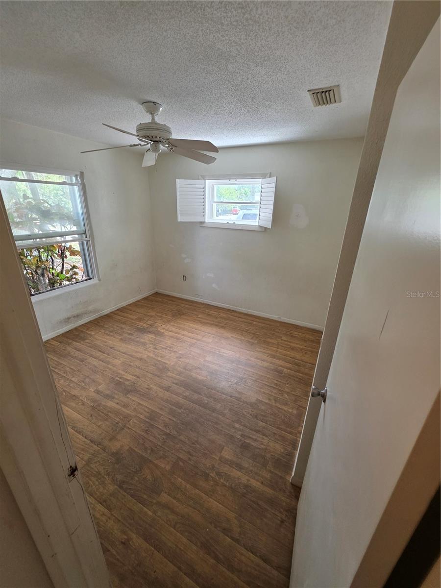 838 CORDELE AVE NW