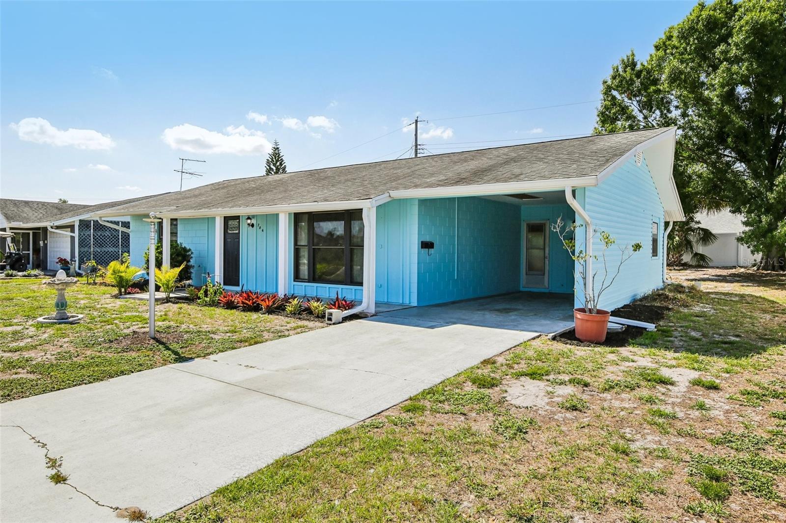 704 OJAI AVE