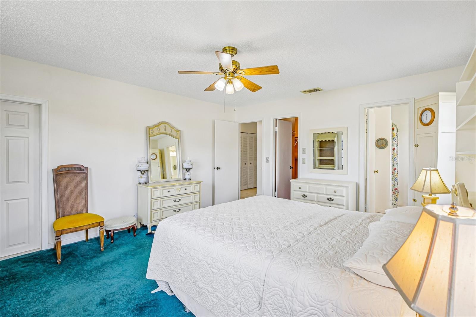 647 FORT DUQUESNA DR