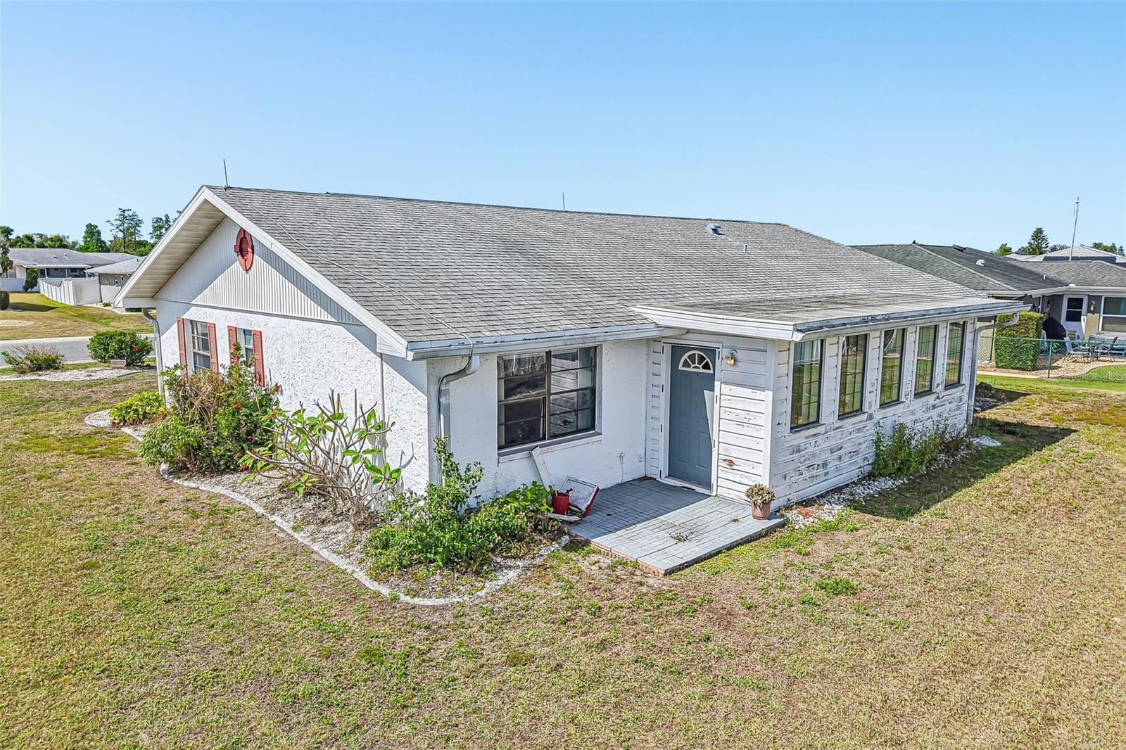 647 FORT DUQUESNA DR