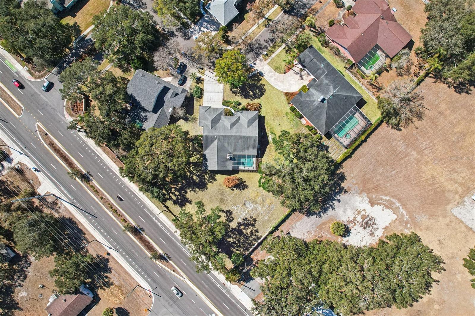 918 ACADEMY DR