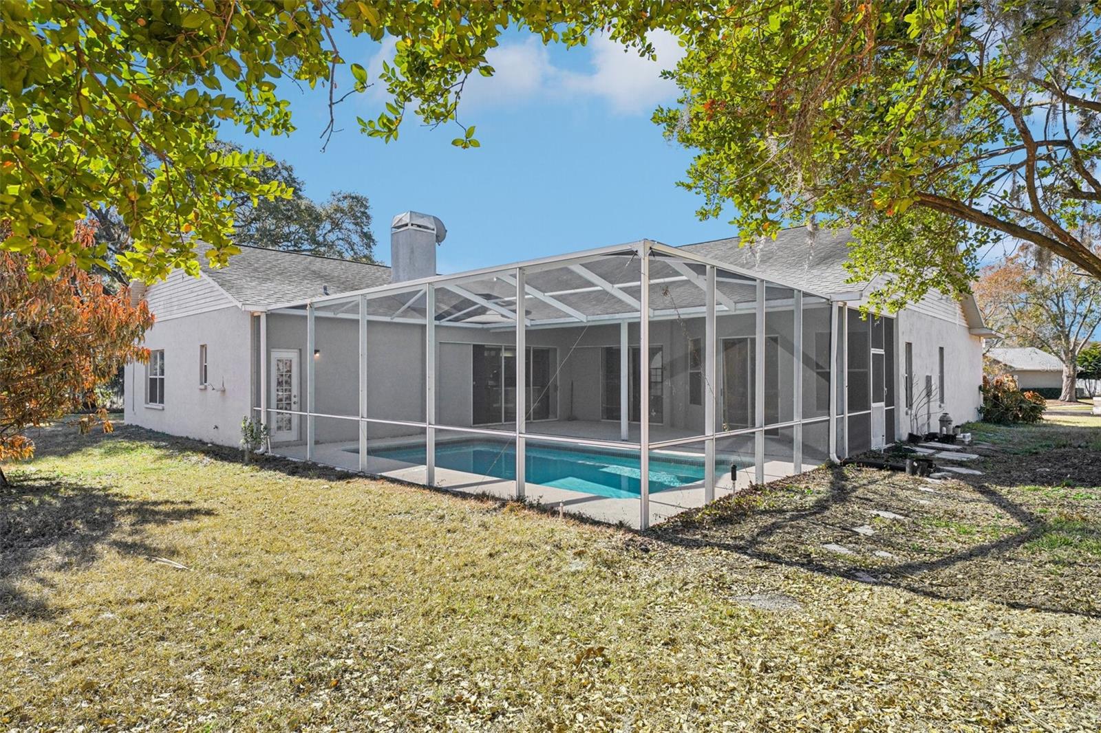 918 ACADEMY DR