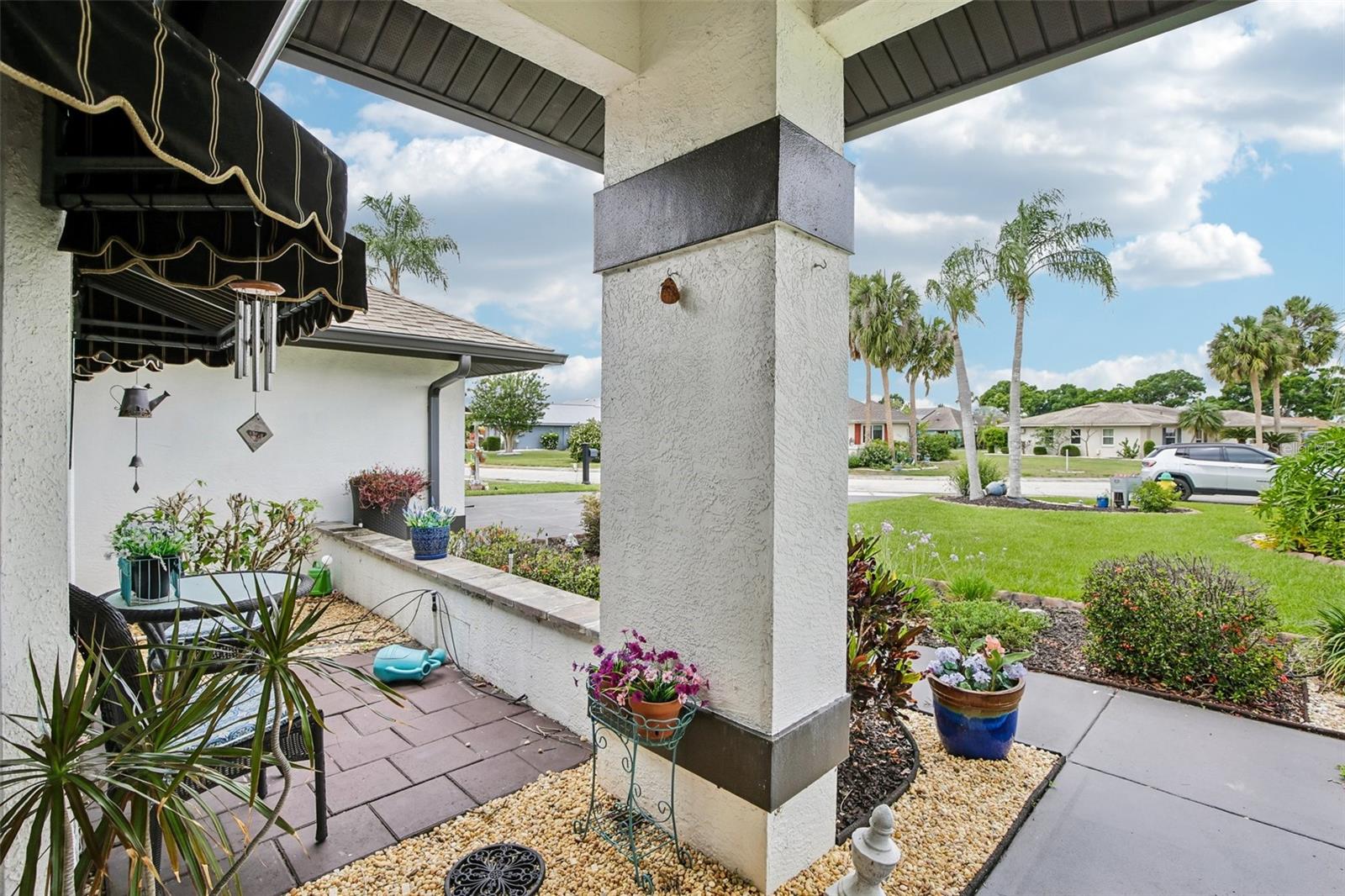 213 N BROCKFIELD DR