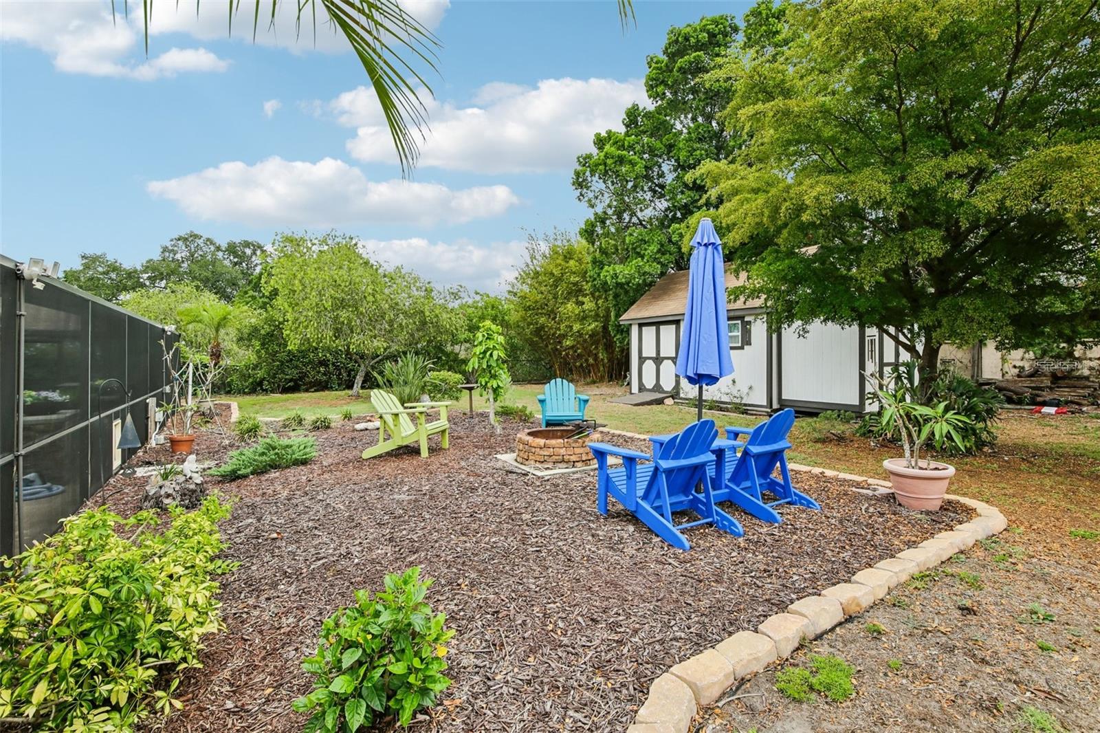 213 N BROCKFIELD DR