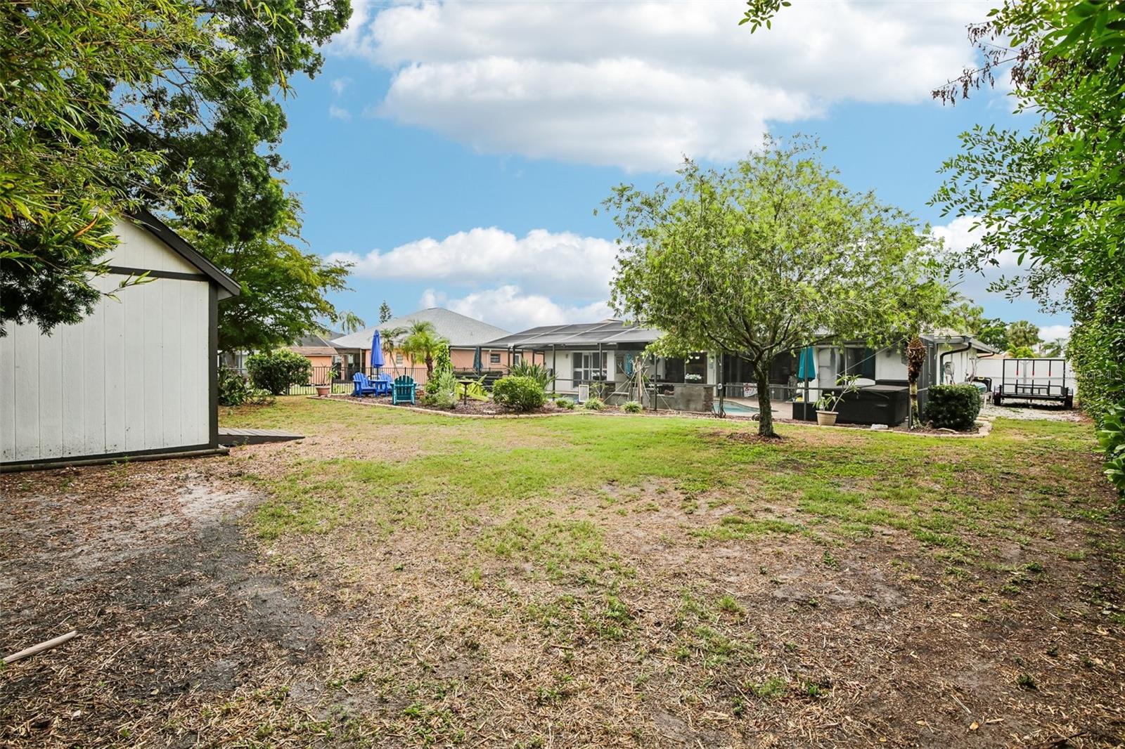 213 N BROCKFIELD DR