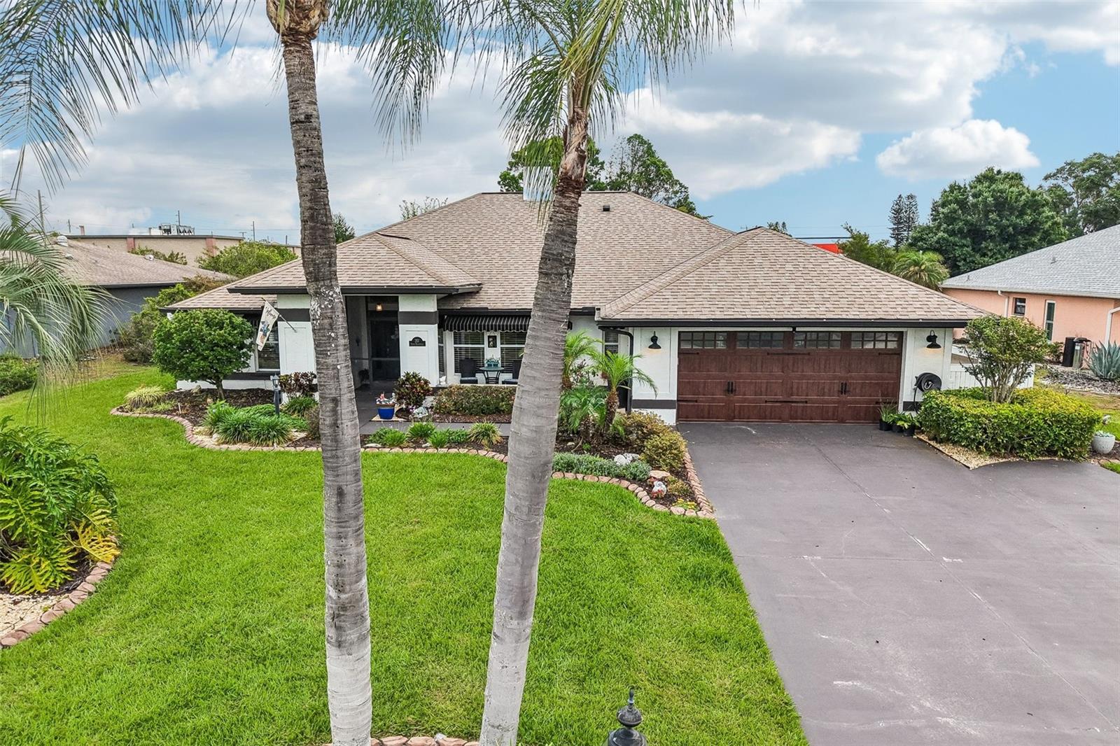 213 N BROCKFIELD DR