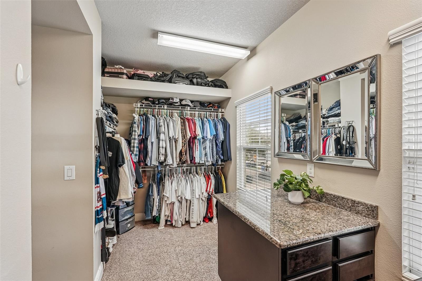 6617 PARK STRAND DR