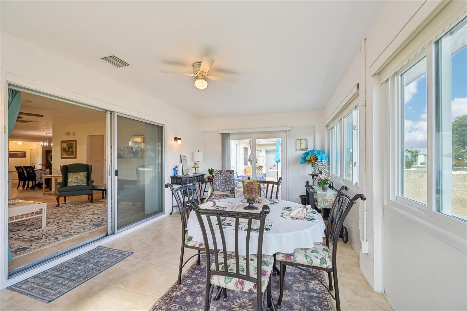 1607 CLOISTER DR