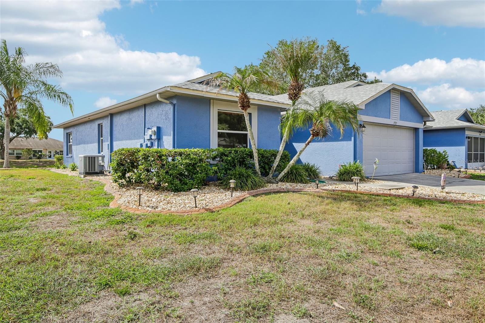 1925 GRAND CYPRESS LN