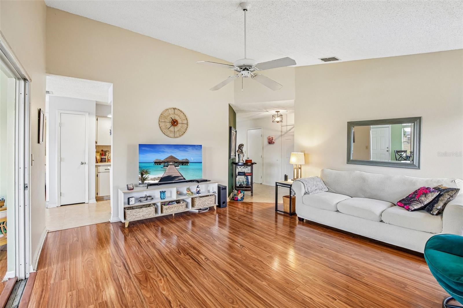 1925 GRAND CYPRESS LN