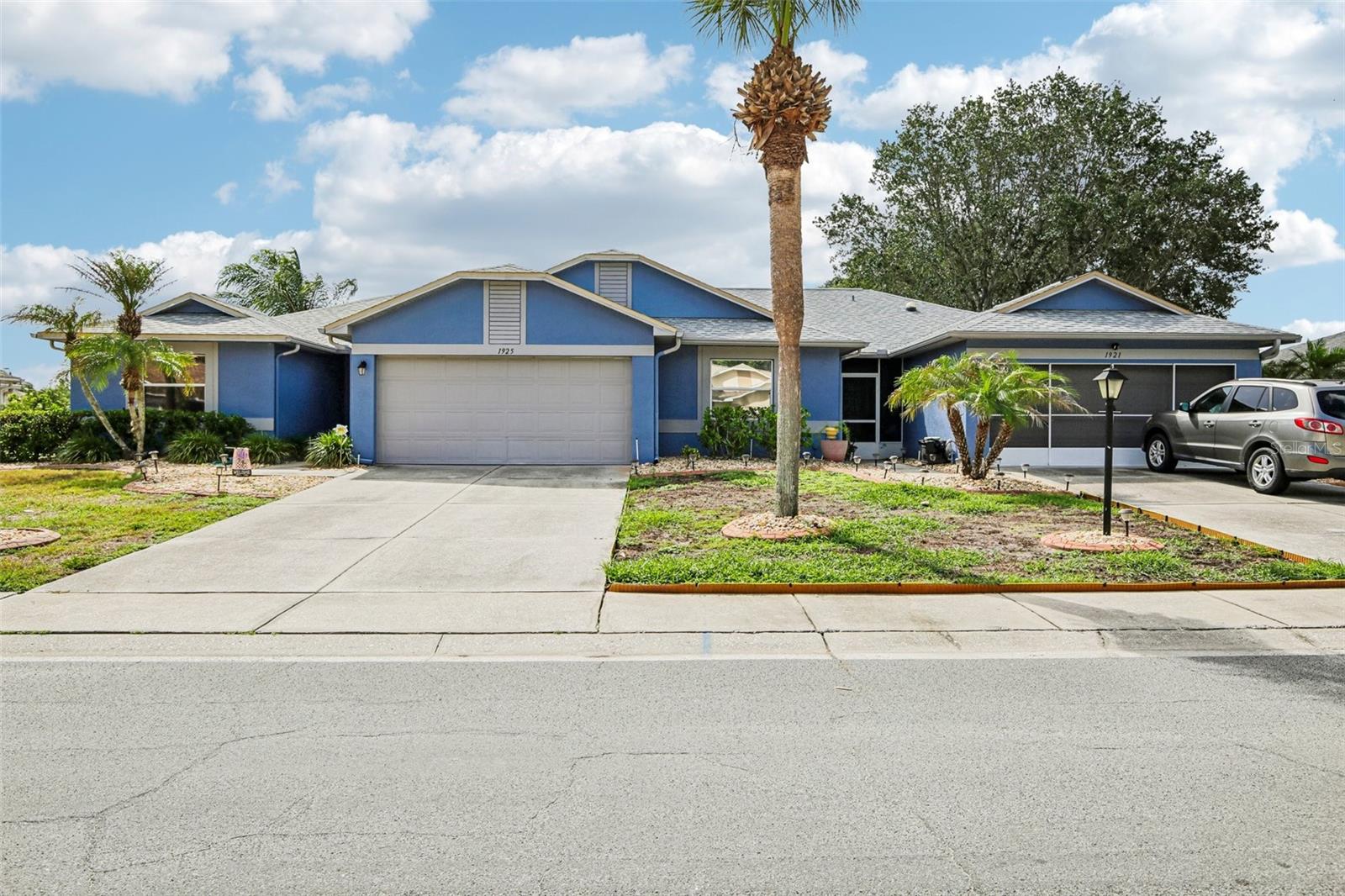 1925 GRAND CYPRESS LN