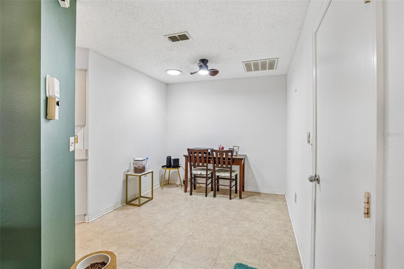 1925 GRAND CYPRESS LN