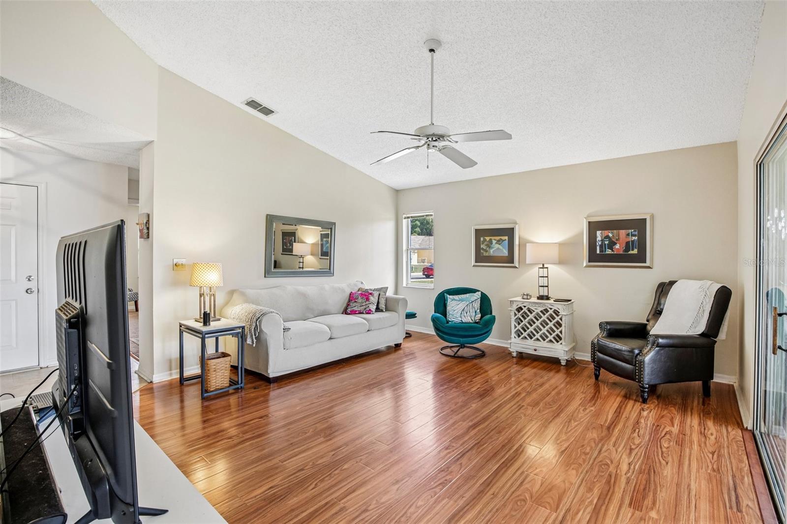 1925 GRAND CYPRESS LN