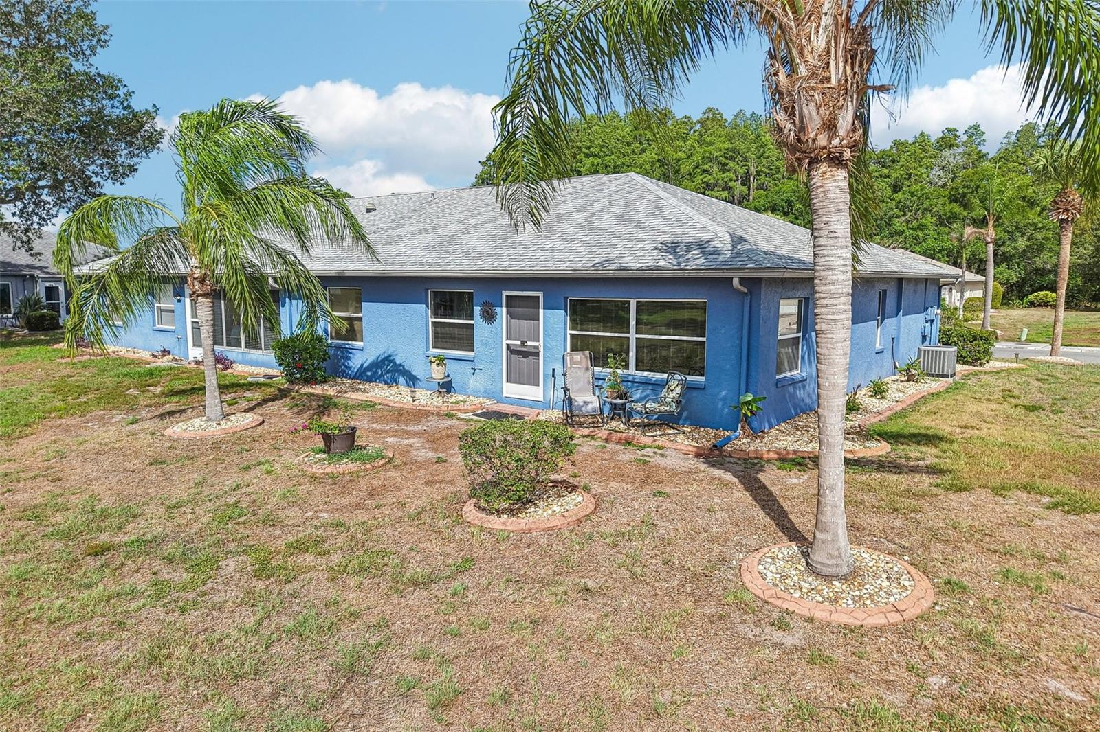 1925 GRAND CYPRESS LN
