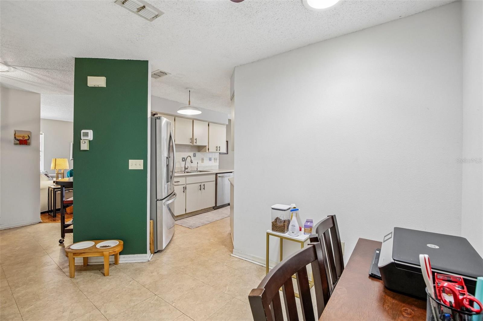 1925 GRAND CYPRESS LN