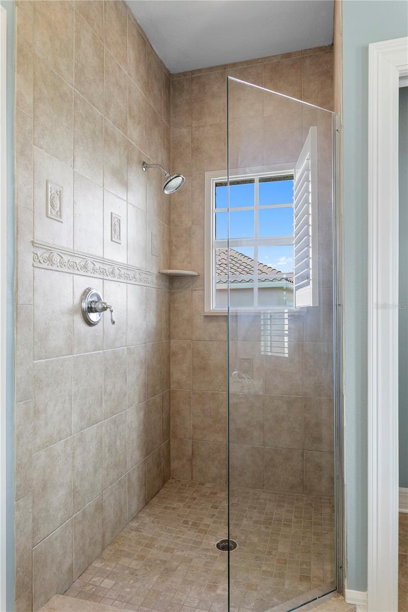6459 RUBIA CIR