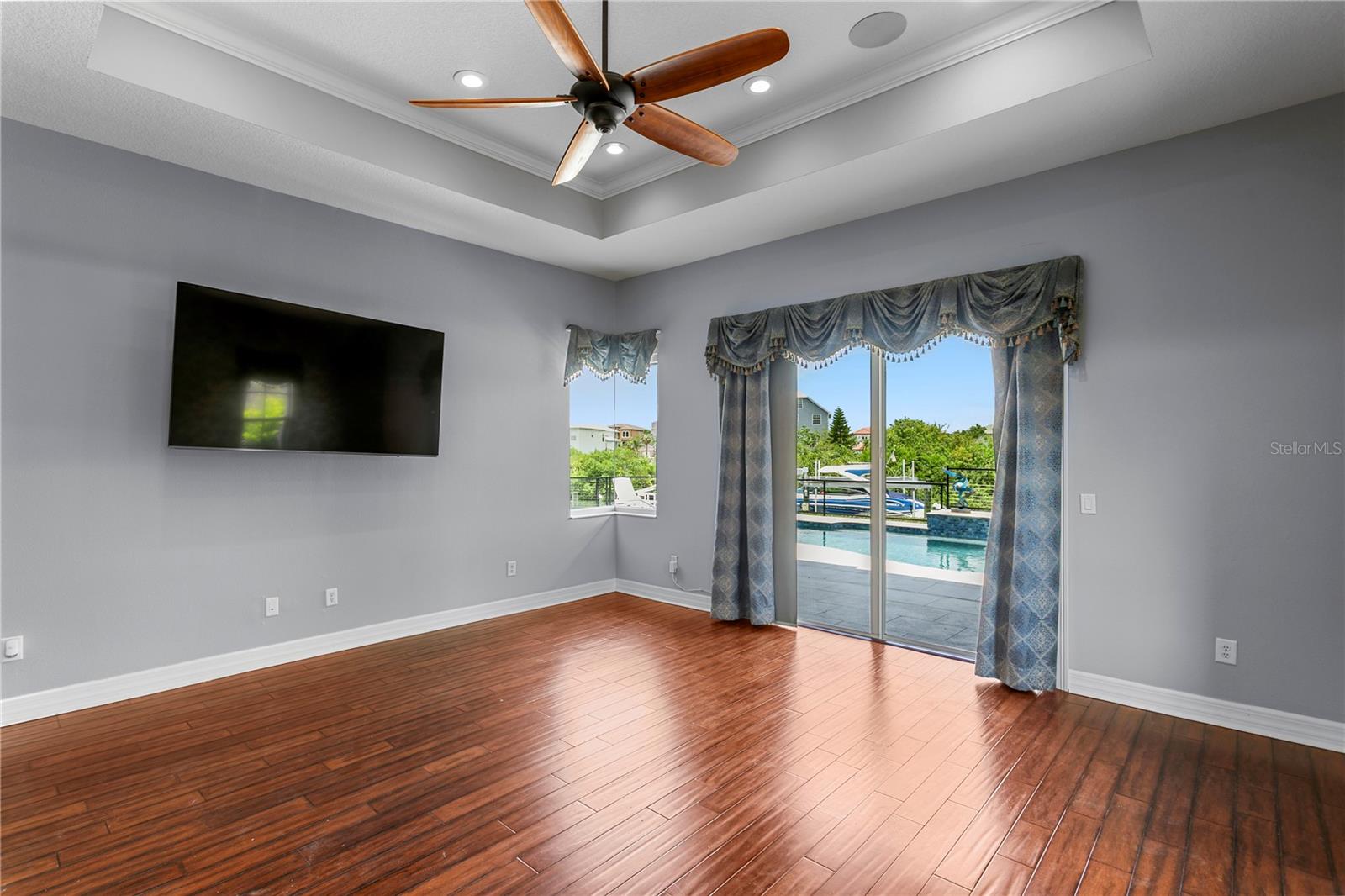 6459 RUBIA CIR