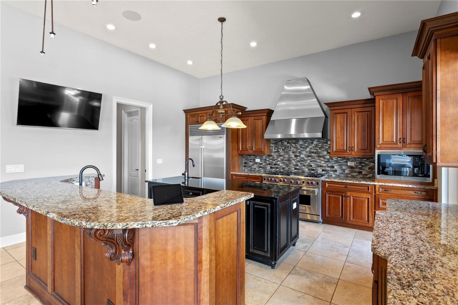 6459 RUBIA CIR