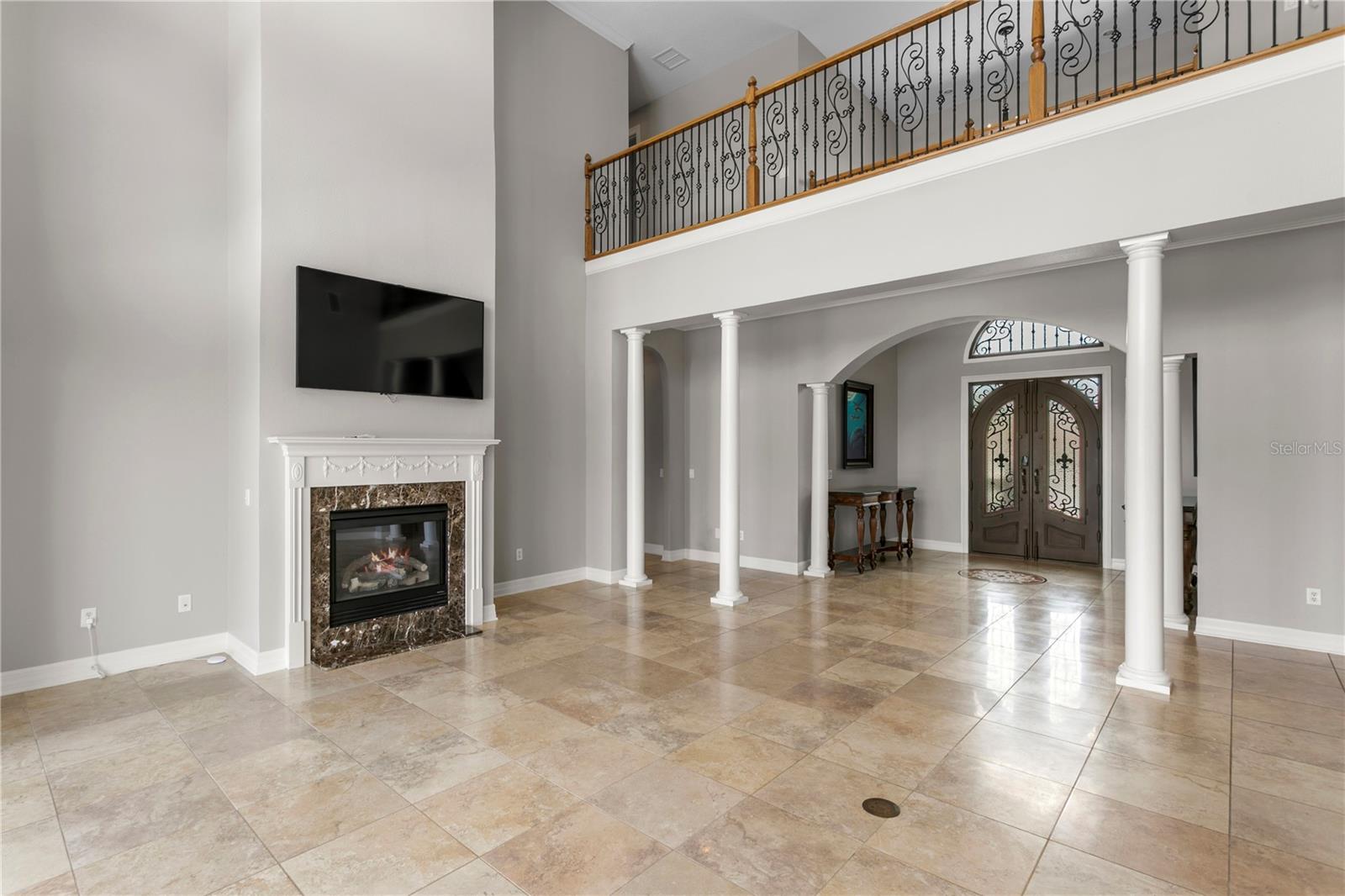 6459 RUBIA CIR