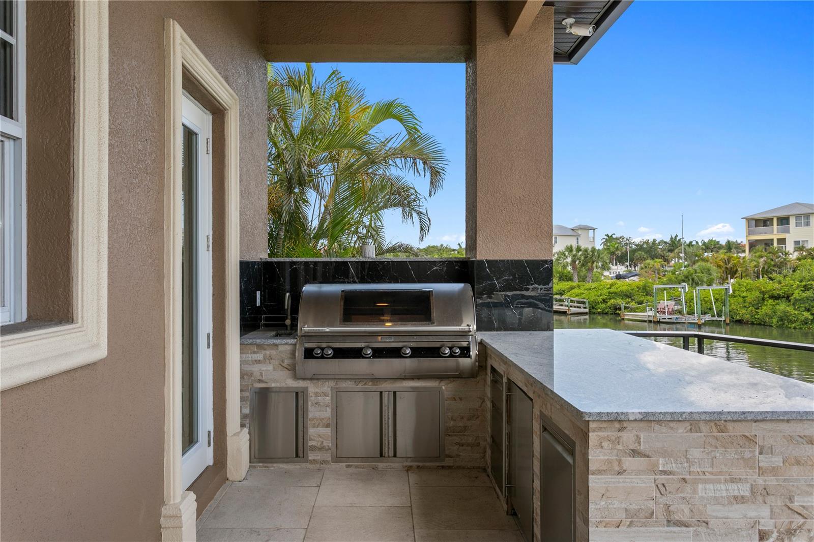 6459 RUBIA CIR