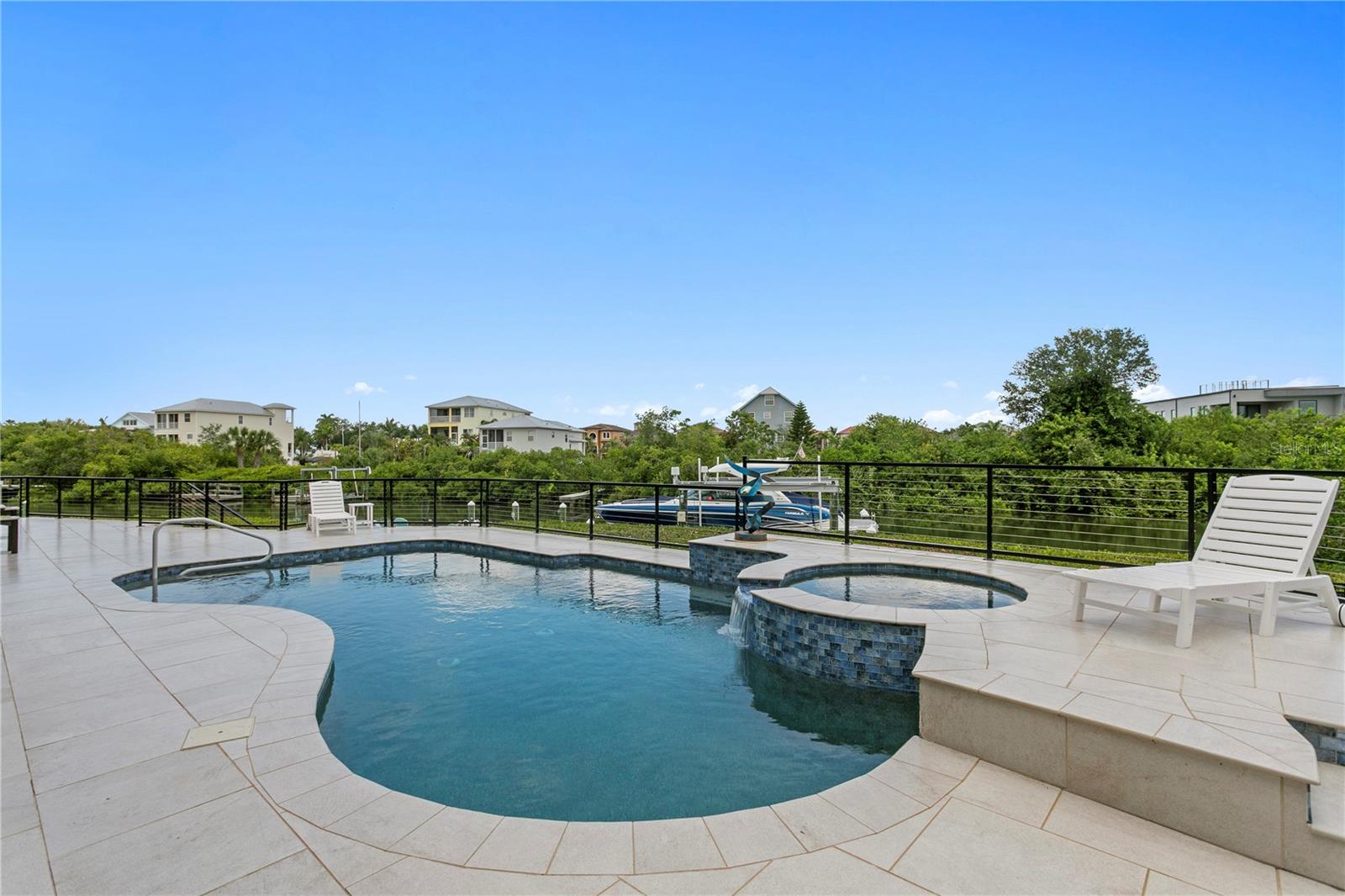 6459 RUBIA CIR