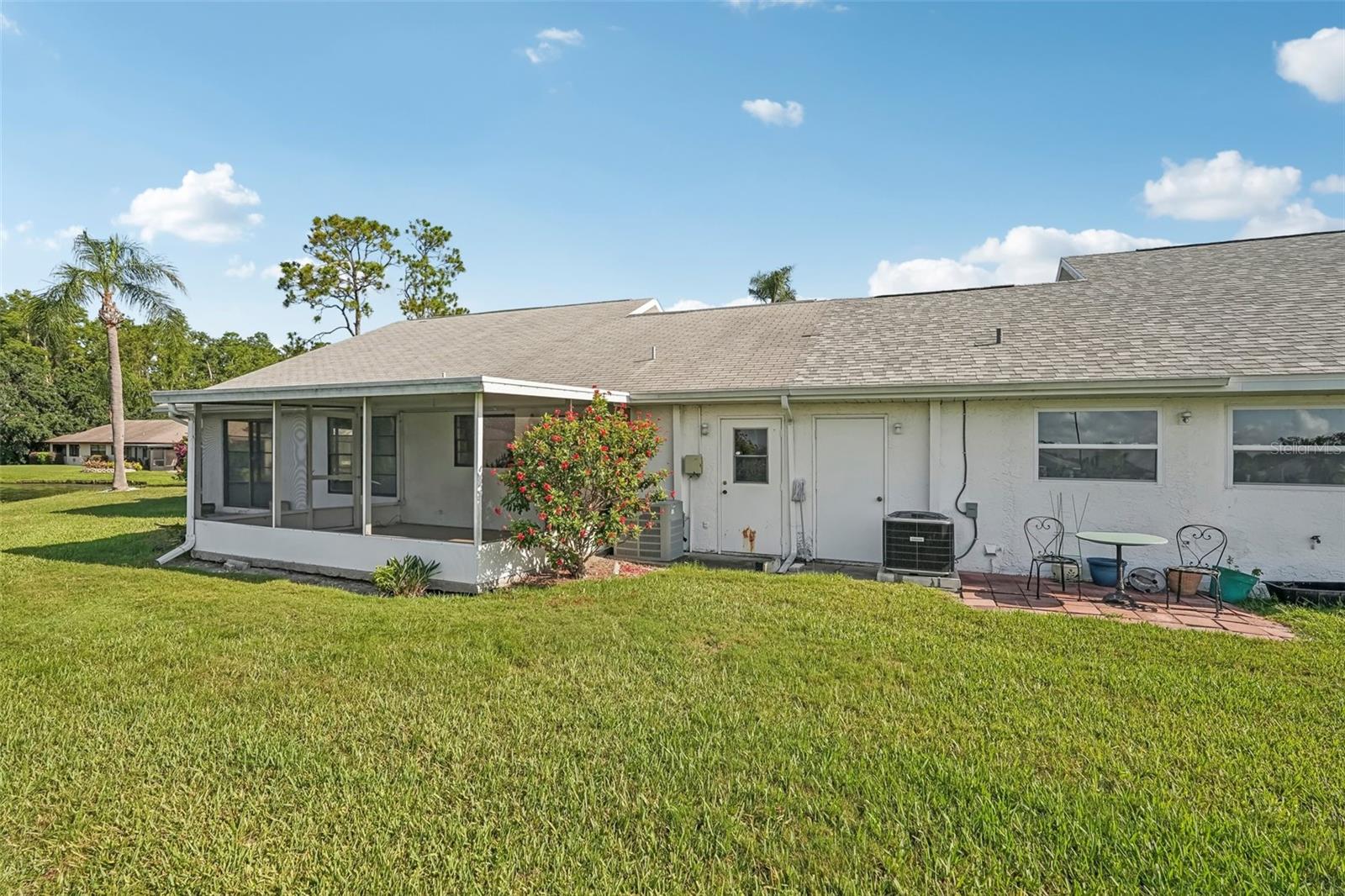 1613 COMFY CT