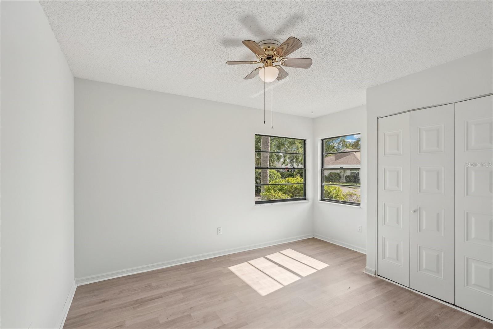 1613 COMFY CT