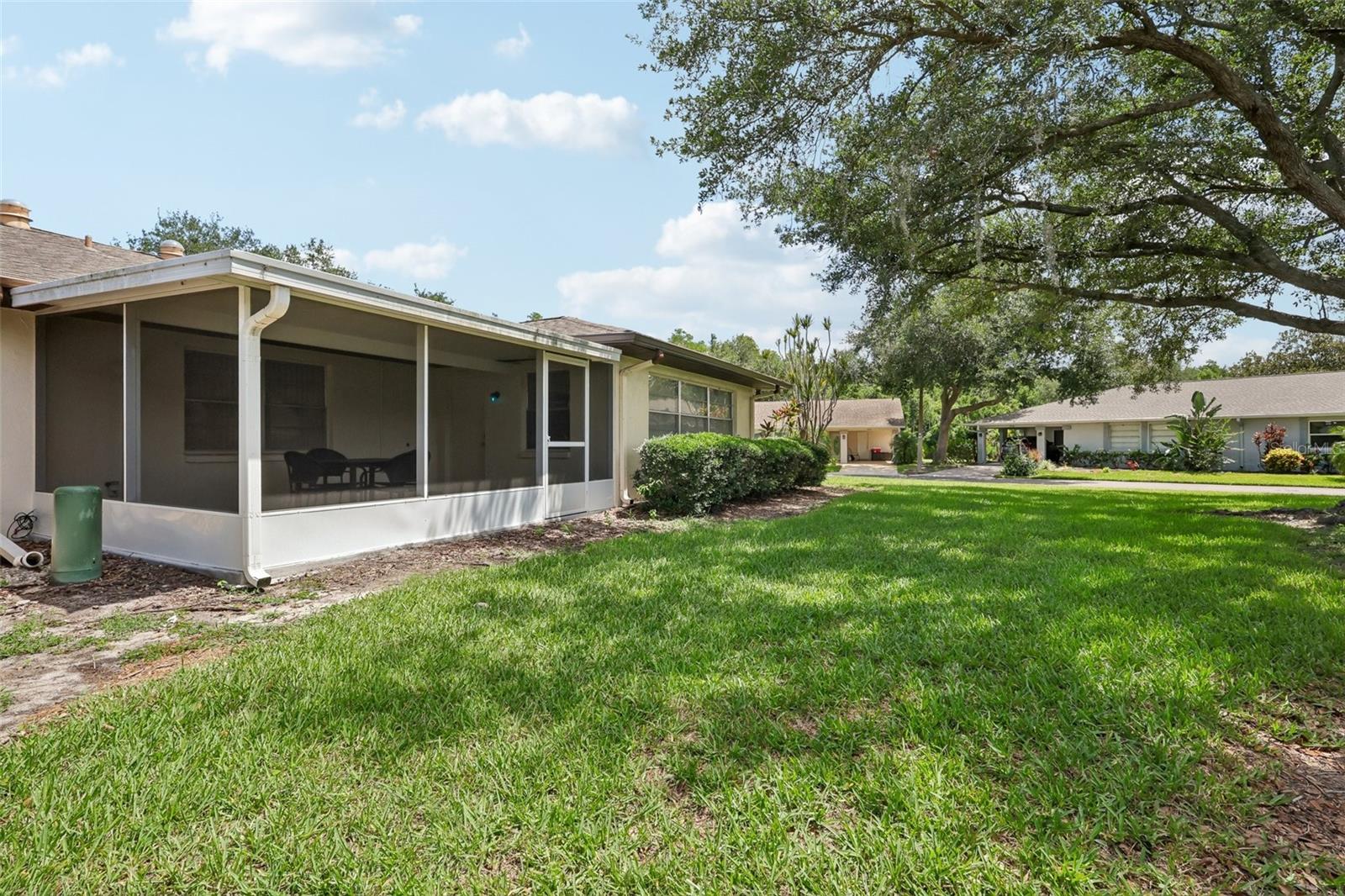 2017 HAMPSTEAD CIR