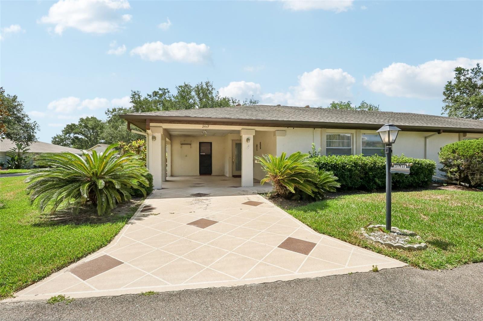 2017 HAMPSTEAD CIR