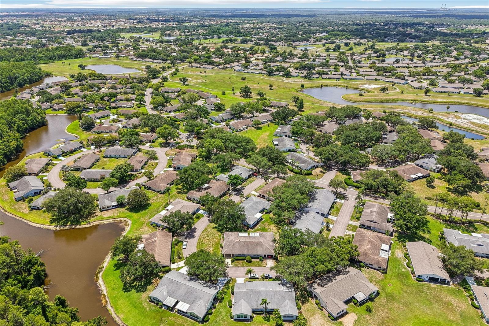 2017 HAMPSTEAD CIR