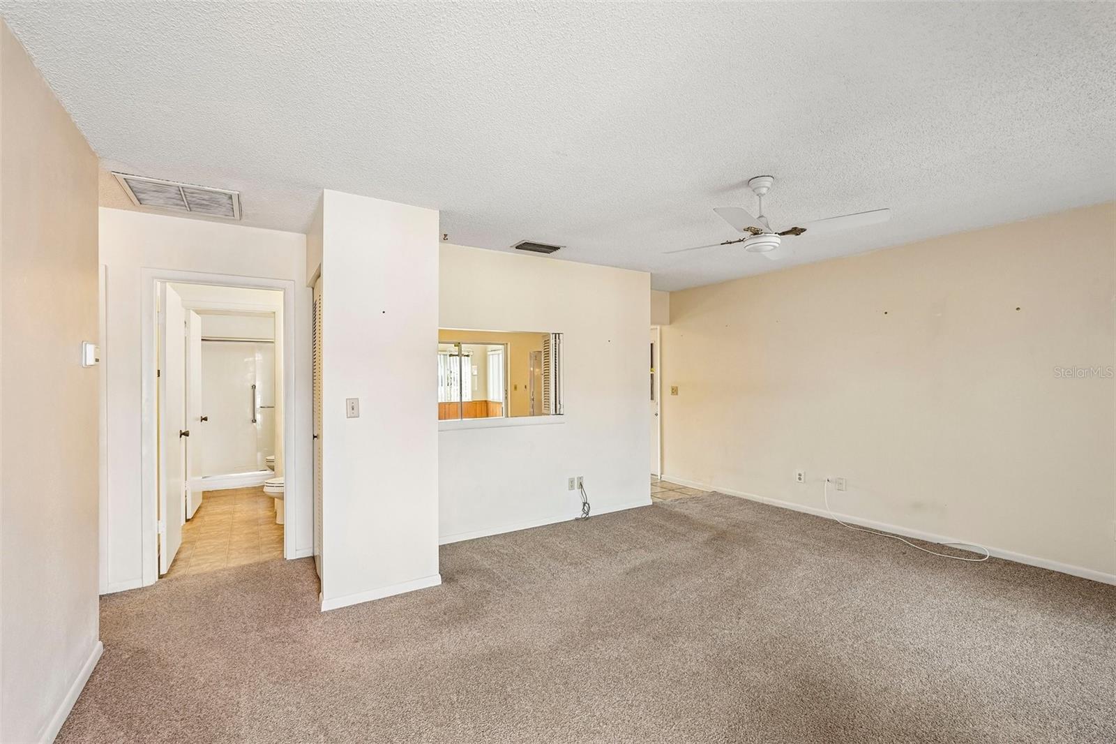 1329 NEW BEDFORD DR